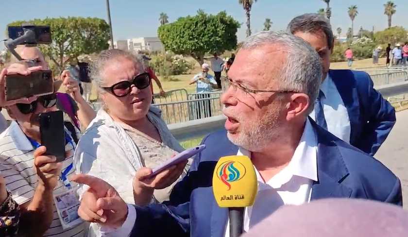 البحيري:  سنبقى في تونس ونموت بكرامة! 